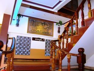Thy Ny Hotel Battambang Buitenkant foto