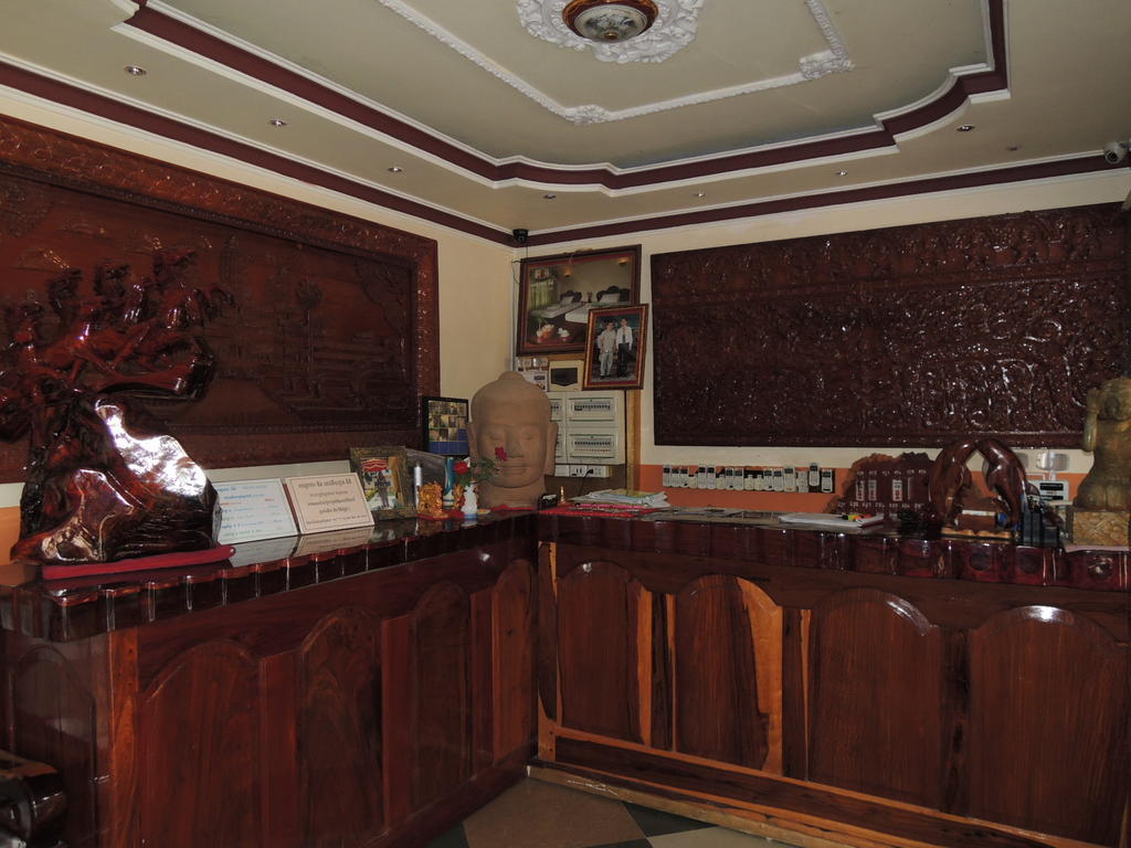 Thy Ny Hotel Battambang Buitenkant foto